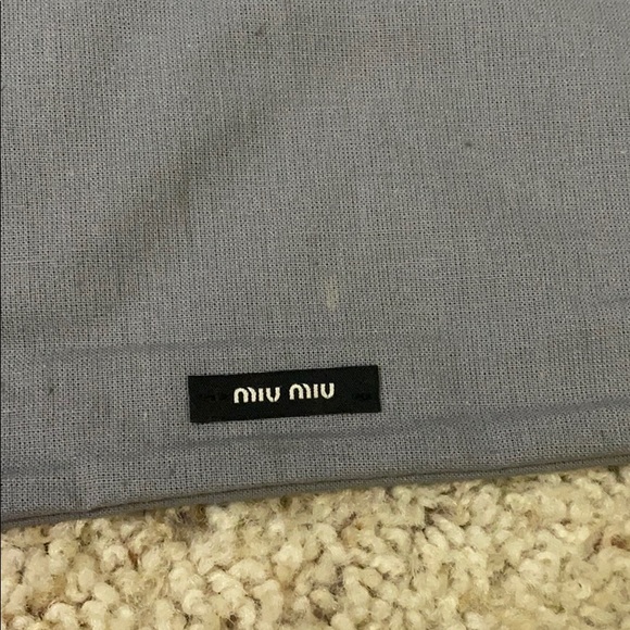 Shoes - Picture 2 of 4